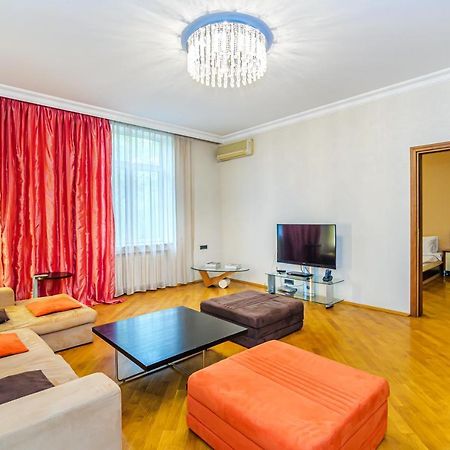 Апартаменти Vip Apartamen Nizami Street Баку Екстер'єр фото