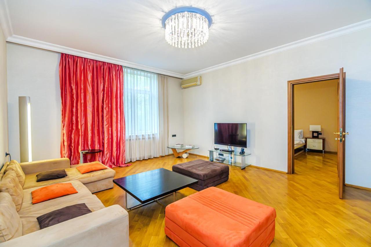 Апартаменти Vip Apartamen Nizami Street Баку Екстер'єр фото